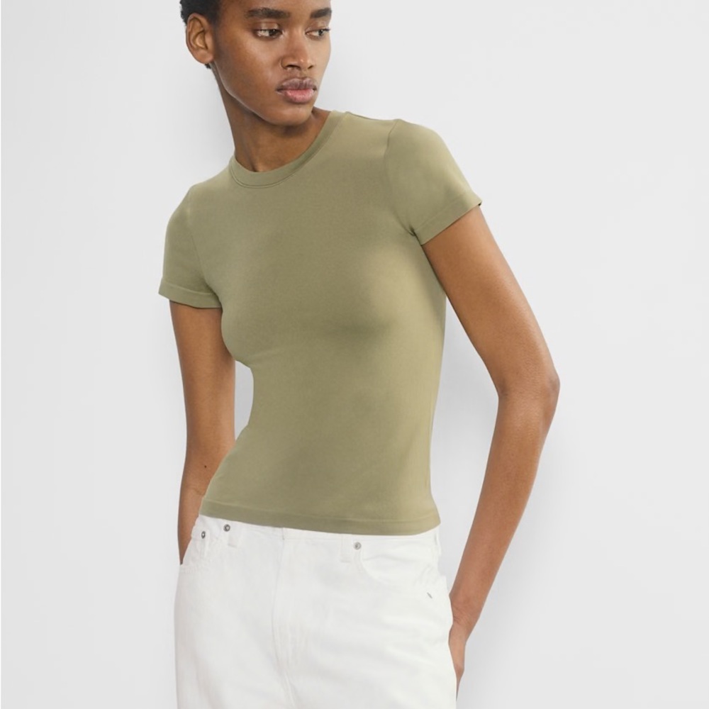 Aritzia Seamless Top